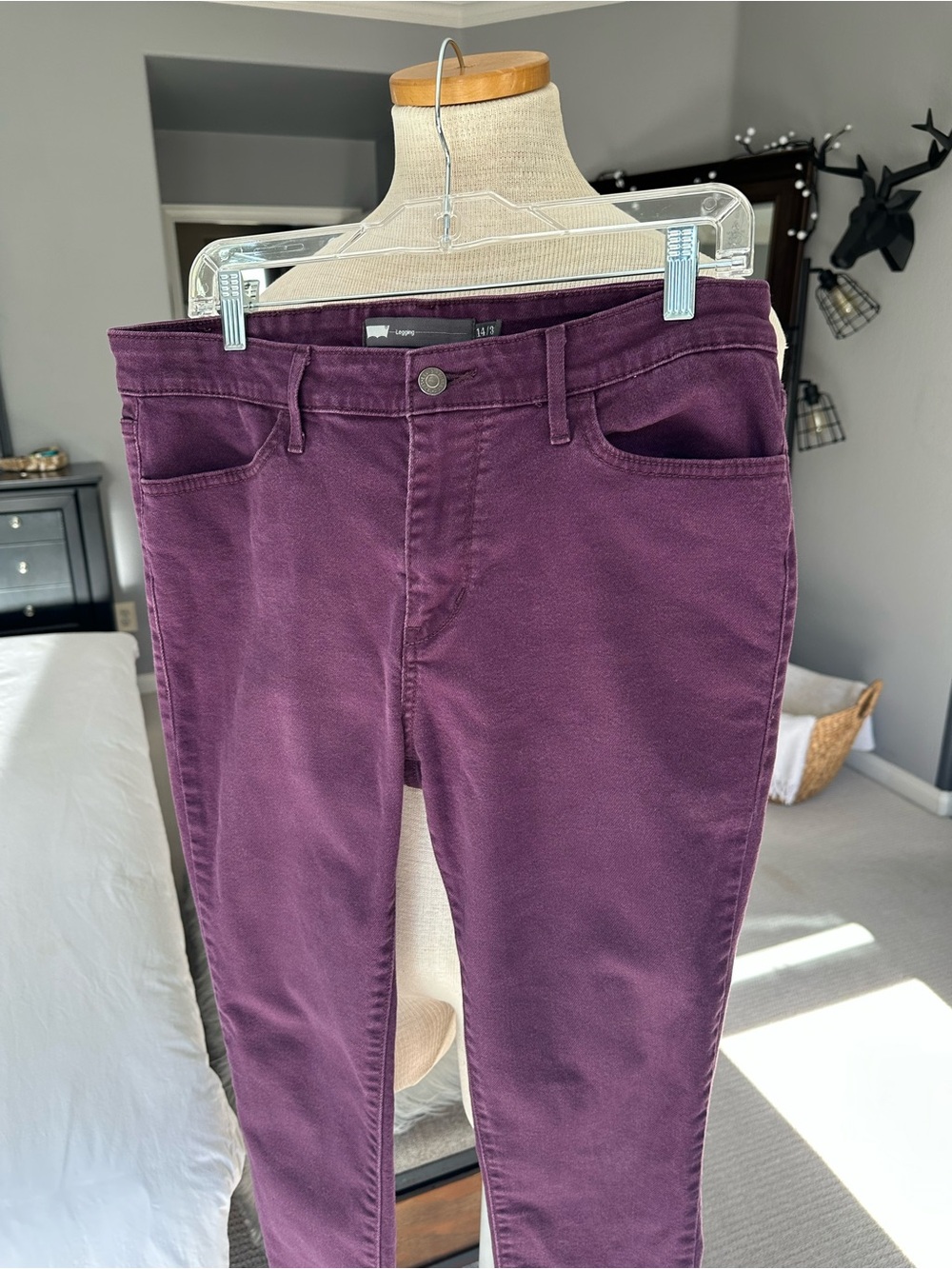 Levi's Women's Jeans/Leggings plum, size 14 - Picture 12 of 12